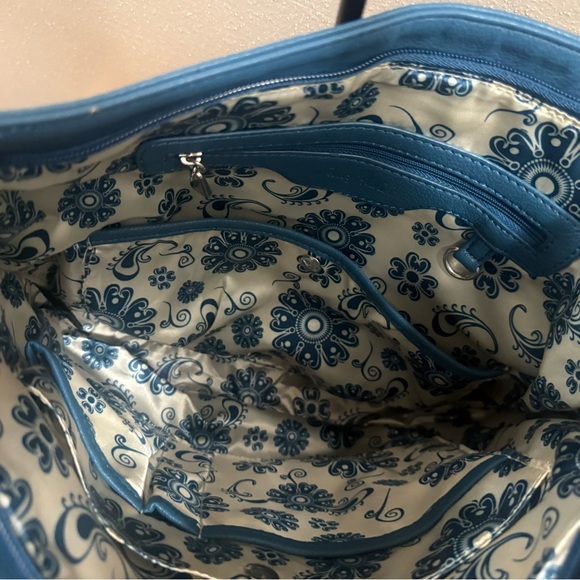 Grace Adele Blue Shoulder Bag - Picture 4 of 5
